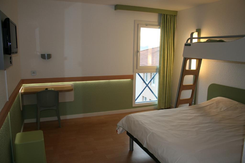 ibis budget Cannes Mougins Zimmer foto